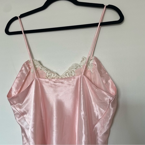Vintage Victoria’s Secret Gold Label Pink Lace Satin Camisole Large - Picture 7 of 8